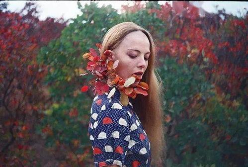 花房姑娘吃瓜,一场甜蜜的瓜果盛宴