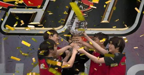 lol春季赛群众吃瓜,群众吃瓜狂欢，赛场风云再起